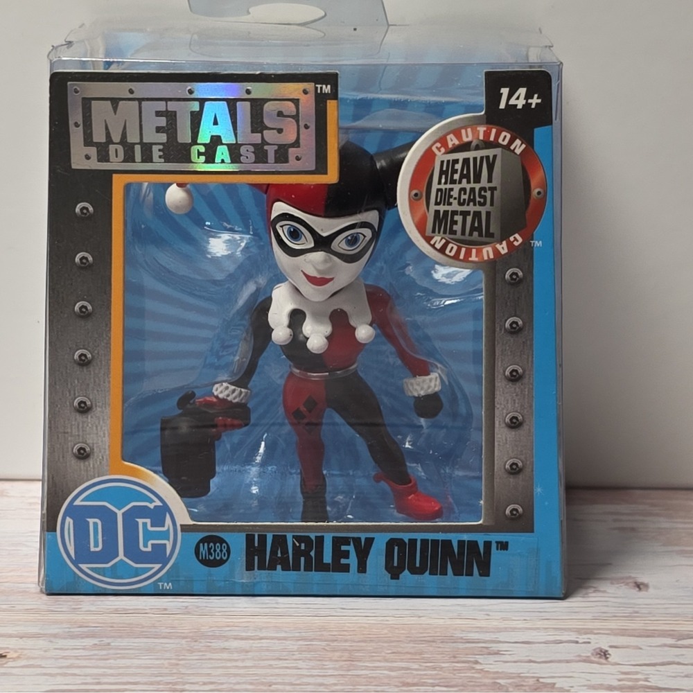 Jada Toys Metals Die Cast Harley Quinn DC 1:32 Die-Cast Metal Figurine M388